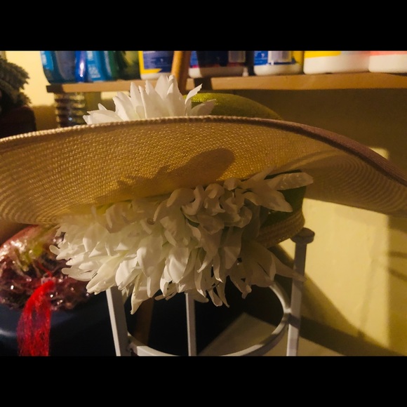 Hat - Picture 2 of 3